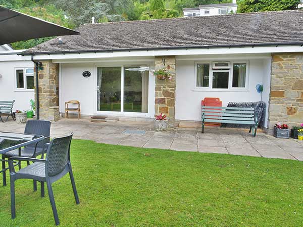 Paddocks Cottages (Begonia)in the Wye Valley